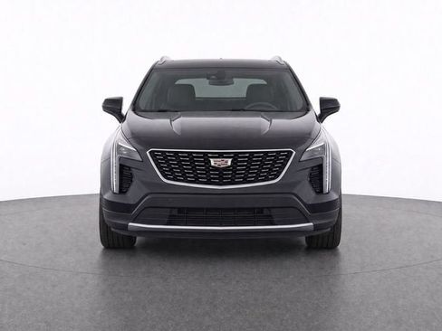 Certified 2023 Cadillac XT4 Premium Luxury w/ Cold Weather Package AWD/4WD image 5