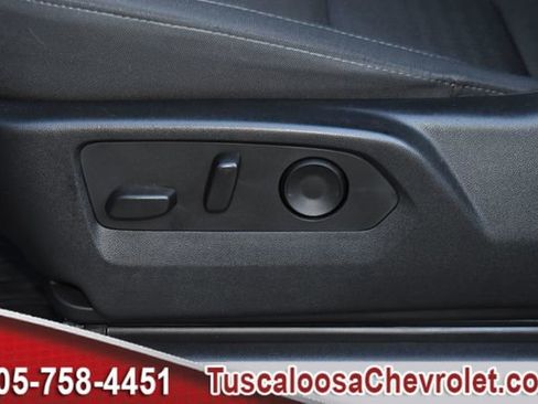 Certified 2025 Chevrolet Silverado 2500 Custom w/ Custom Convenience Package image 19