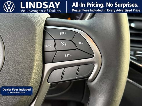 Used 2019 Jeep Grand Cherokee Limited AWD/4WD image 21