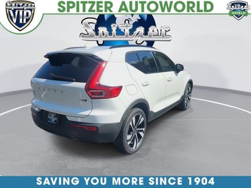 Used 2023 Volvo XC40 B5 Plus w/ Driver Assist Package AWD/4WD image 11