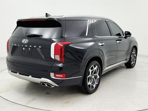 Used 2022 Hyundai Palisade Calligraphy w/ Winter Package FWD image 5