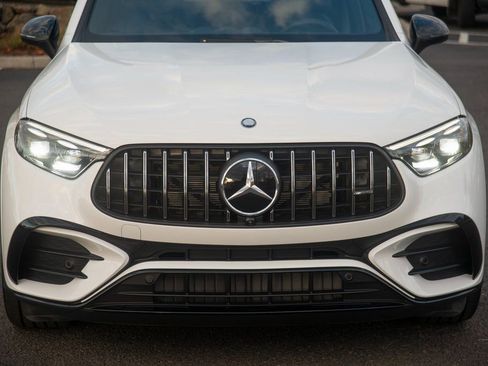 New 2025 Mercedes-Benz GLC 63 AMG S image 10