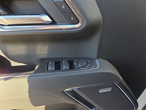 New 2026 Chevrolet Silverado 1500 LT Trail Boss w/ Convenience Package II image 10