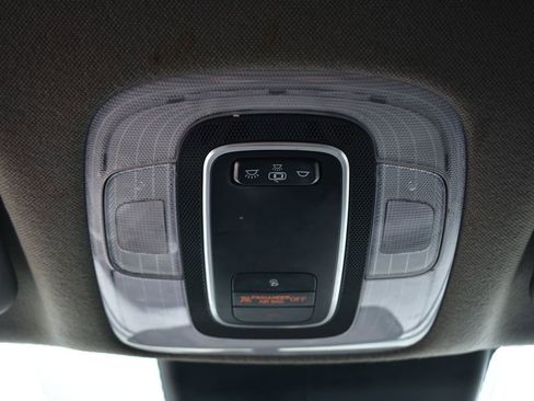 Used 2022 Hyundai Elantra SEL FWD image 27