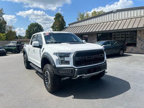 Used 2019 Ford F150 Raptor w/ Equipment Group 802A Luxury image 17