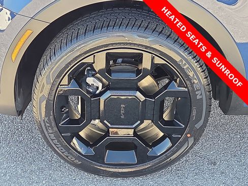 Used 2025 Kia Sorento X-Line EX image 7
