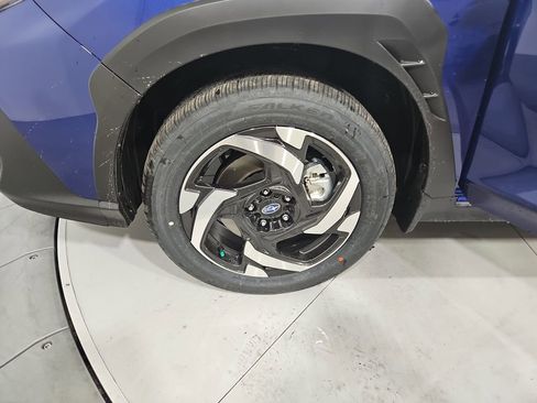 New 2026 Subaru Crosstrek 2.5i Limited w/ Crosstrek Mirror Package image 28