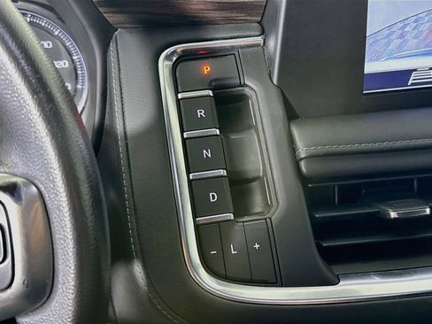 Used 2022 Chevrolet Tahoe 2WD w/ Remote Keyless Entry Package image 20