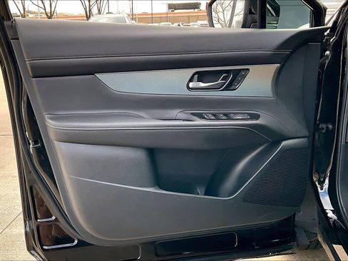 Certified 2025 Nissan Murano SL image 21