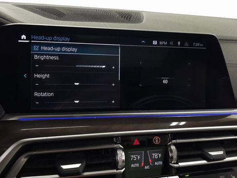 Used 2023 BMW X6 xDrive40i w/ M Sport Package image 23