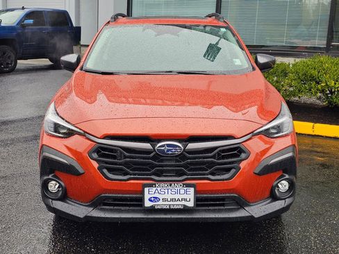 Used 2025 Subaru Crosstrek 2.5i Limited w/ Crosstrek Mirror Package image 2