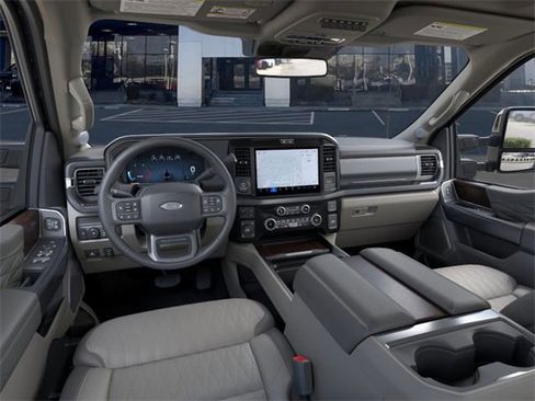 New 2026 Ford F250 Platinum w/ Platinum Plus Package image 9