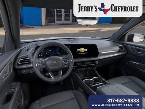 New 2026 Chevrolet Traverse LT w/ Driver Confidence Package image 17