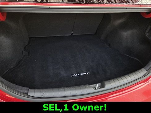 Used 2022 Hyundai Accent SEL image 15