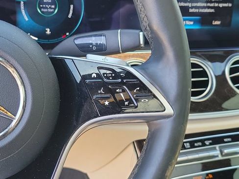 Used 2021 Mercedes-Benz E 350 Sedan image 26