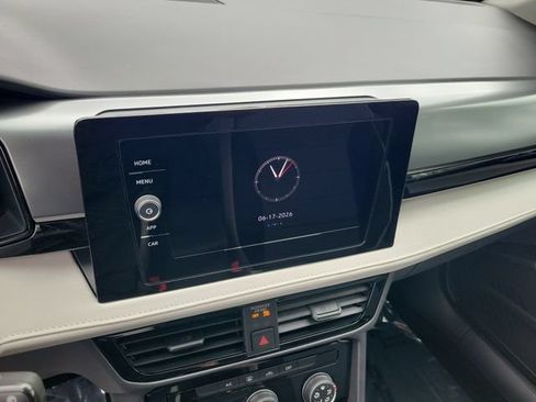 Used 2025 Volkswagen Taos S FWD image 27