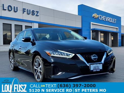 Used 2023 Nissan Maxima SV w/ Floor Mat Group FWD image 1