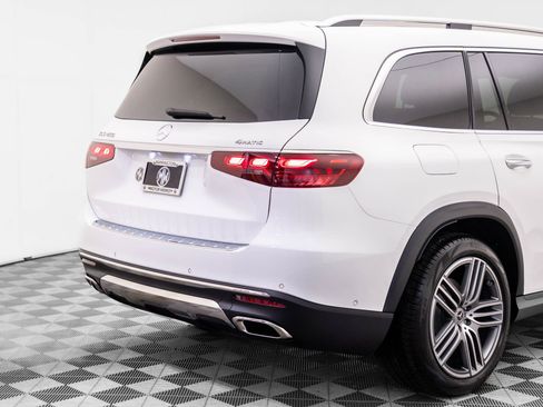 New 2026 Mercedes-Benz GLS 450 GLS 450 image 40