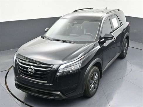 Used 2024 Nissan Pathfinder SV w/ Lighting Package (N92) image 38