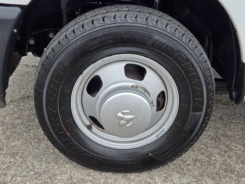 Used 2018 RAM 3500 Tradesman image 6