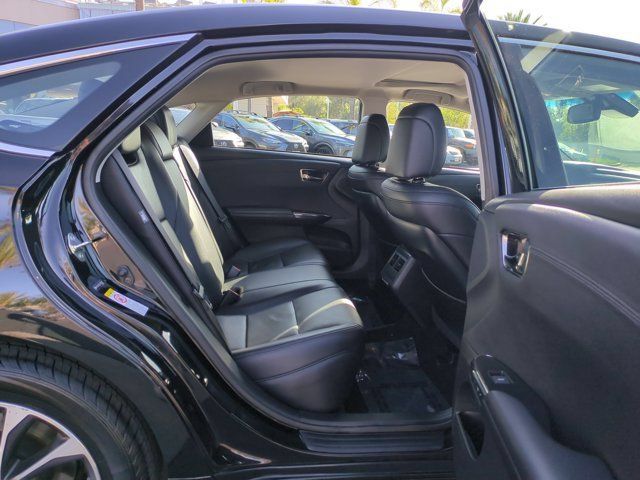 Used 2018 Toyota Avalon XLE Premium w/ All Weather Liner Package FWD image 27