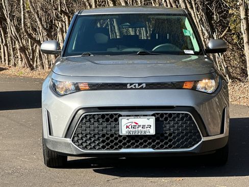 Certified 2023 Kia Soul LX w/ Option Group 015 image 9