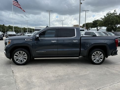 Used 2021 GMC Sierra 1500 Denali w/ Denali Ultimate Package AWD/4WD image 8