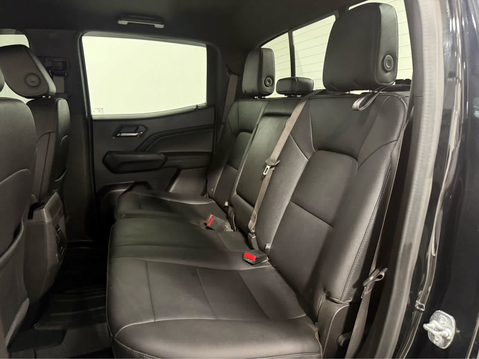 Used 2024 GMC Canyon Elevation w/ Convenience Package AWD/4WD image 13
