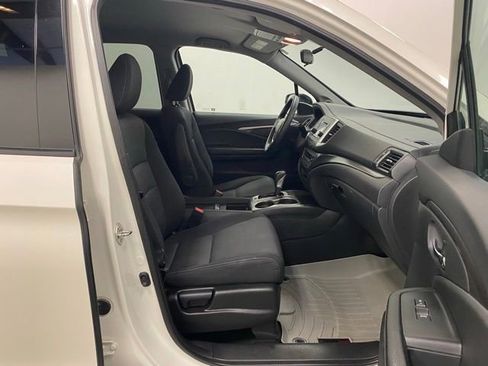 Used 2018 Honda Ridgeline Sport image 23