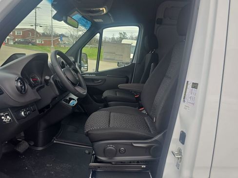 New 2026 Mercedes-Benz Sprinter 3500 image 9