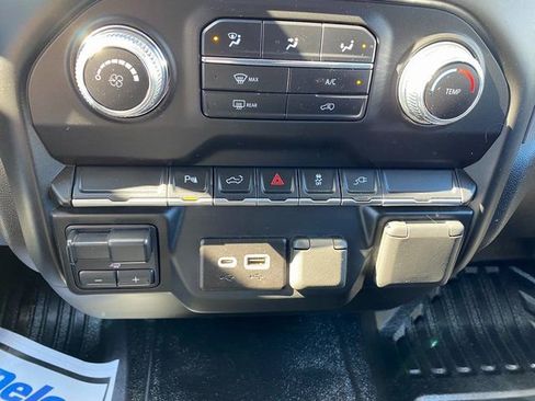 Used 2022 GMC Sierra 3500 Pro w/ Convenience Package image 19