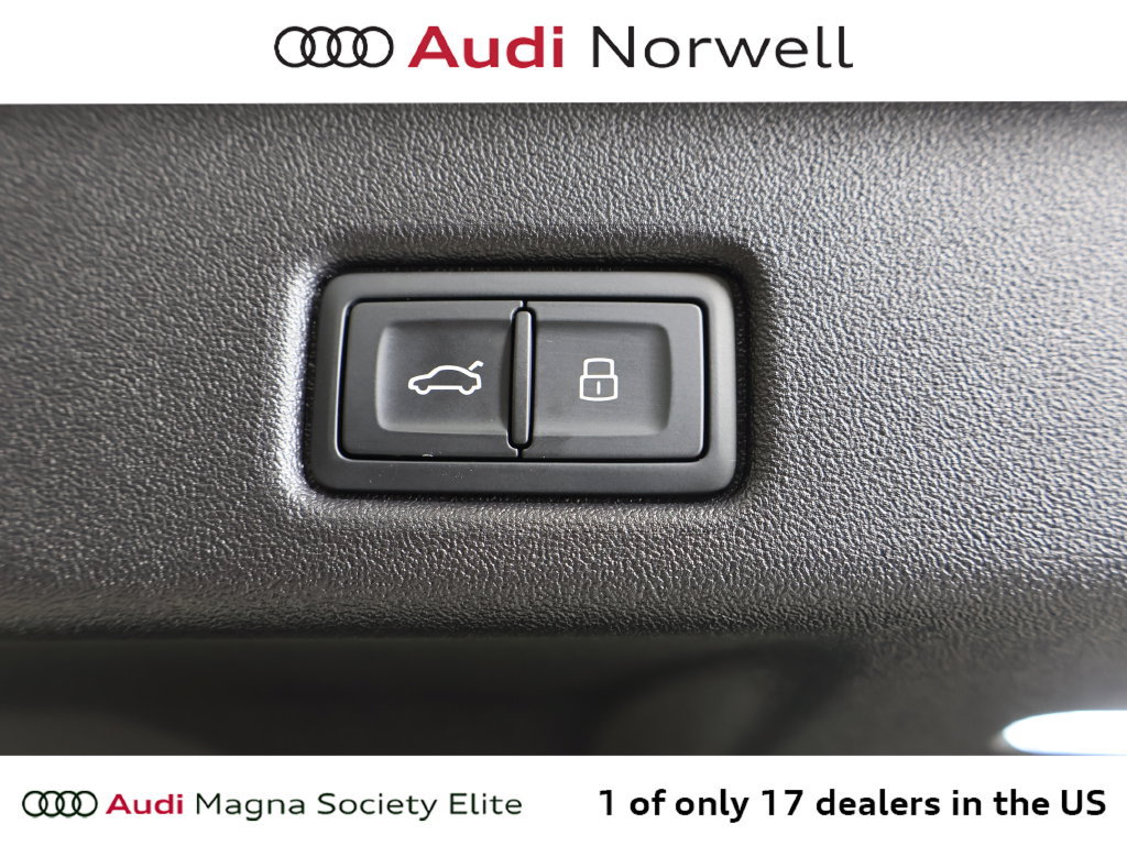 Used 2025 Audi Q5 Premium w/ Convenience Package AWD/4WD image 16