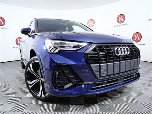 Used 2023 Audi Q3 2.0T Premium Plus w/ Premium Plus Package image 2