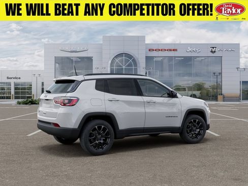 New 2026 Jeep Compass Latitude AWD/4WD image 4