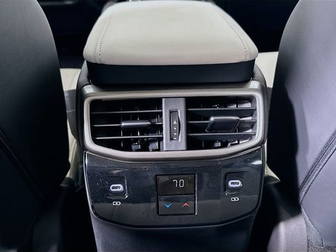 Used 2024 Lexus RX 350h image 25