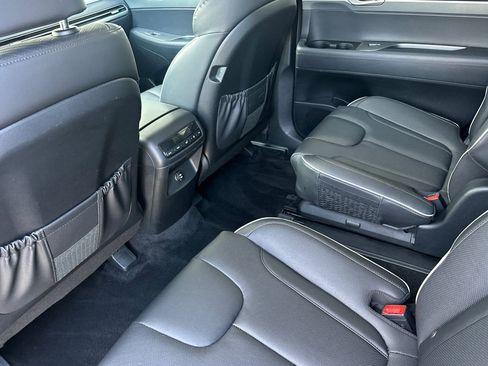 Used 2025 Hyundai Palisade SEL image 14
