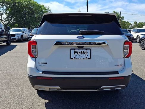 Certified 2023 Ford Explorer XLT w/ Equipment Group 202A AWD/4WD image 5