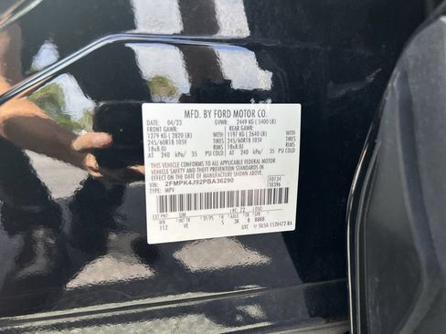 Used 2023 Ford Edge SEL AWD/4WD image 36