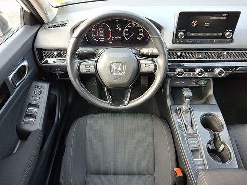 Certified 2022 Honda Civic EX image 11