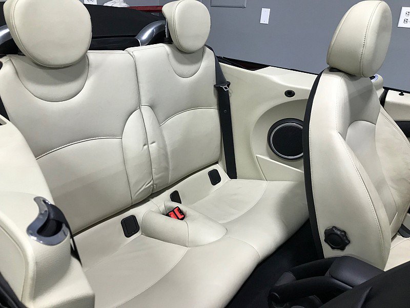 Used 2013 MINI Cooper S w/ Technology Pkg 2 FWD image 24