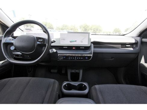 Certified 2024 Hyundai Ioniq 5 SEL AWD/4WD image 10