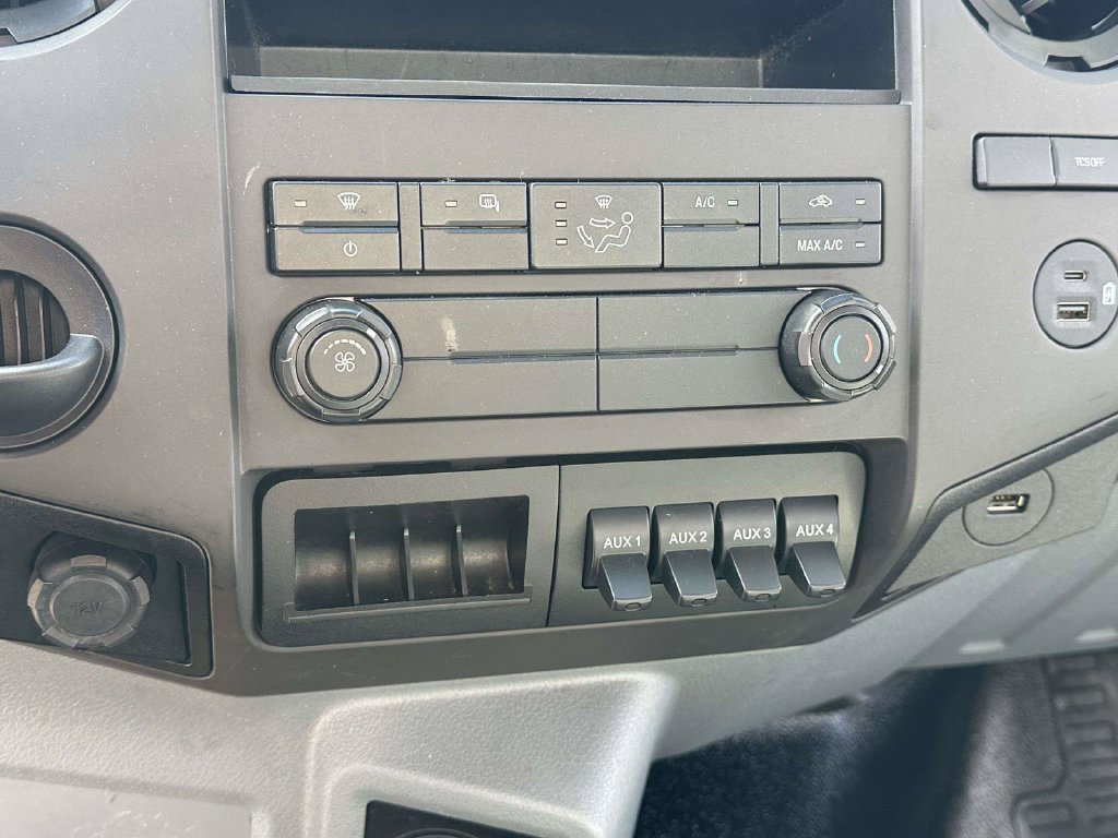Used 2021 Ford F650 2WD Regular Cab Super Duty image 21