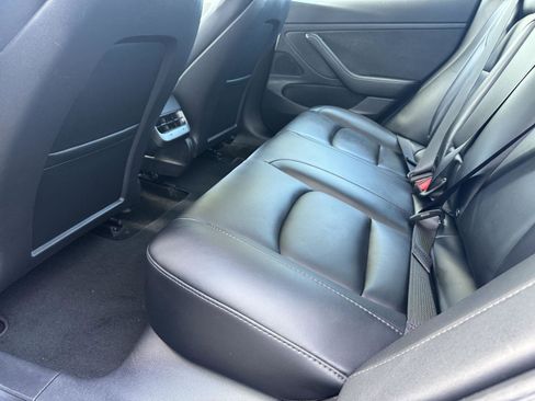 Used 2020 Tesla Model 3 Standard Range Plus RWD image 15