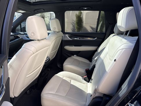 Used 2020 Cadillac XT6 Sport image 31