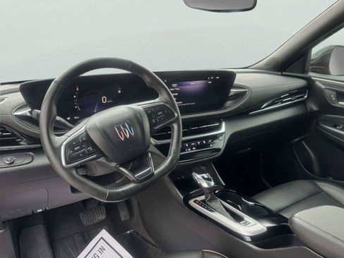Used 2025 Buick Envista Avenir FWD image 22