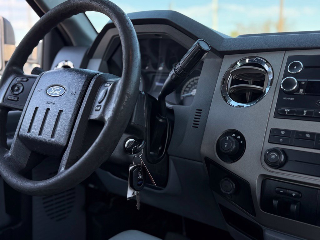 Used 2016 Ford F250 XLT w/ Snow Plow Prep Package AWD/4WD image 9