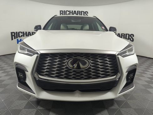 Used 2024 INFINITI QX55 Luxe AWD/4WD image 3