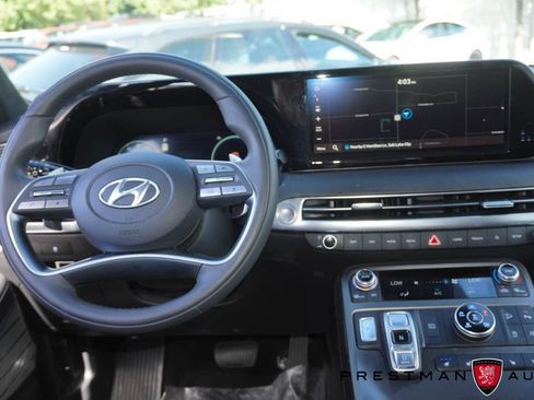 Used 2024 Hyundai Palisade Calligraphy AWD/4WD image 2