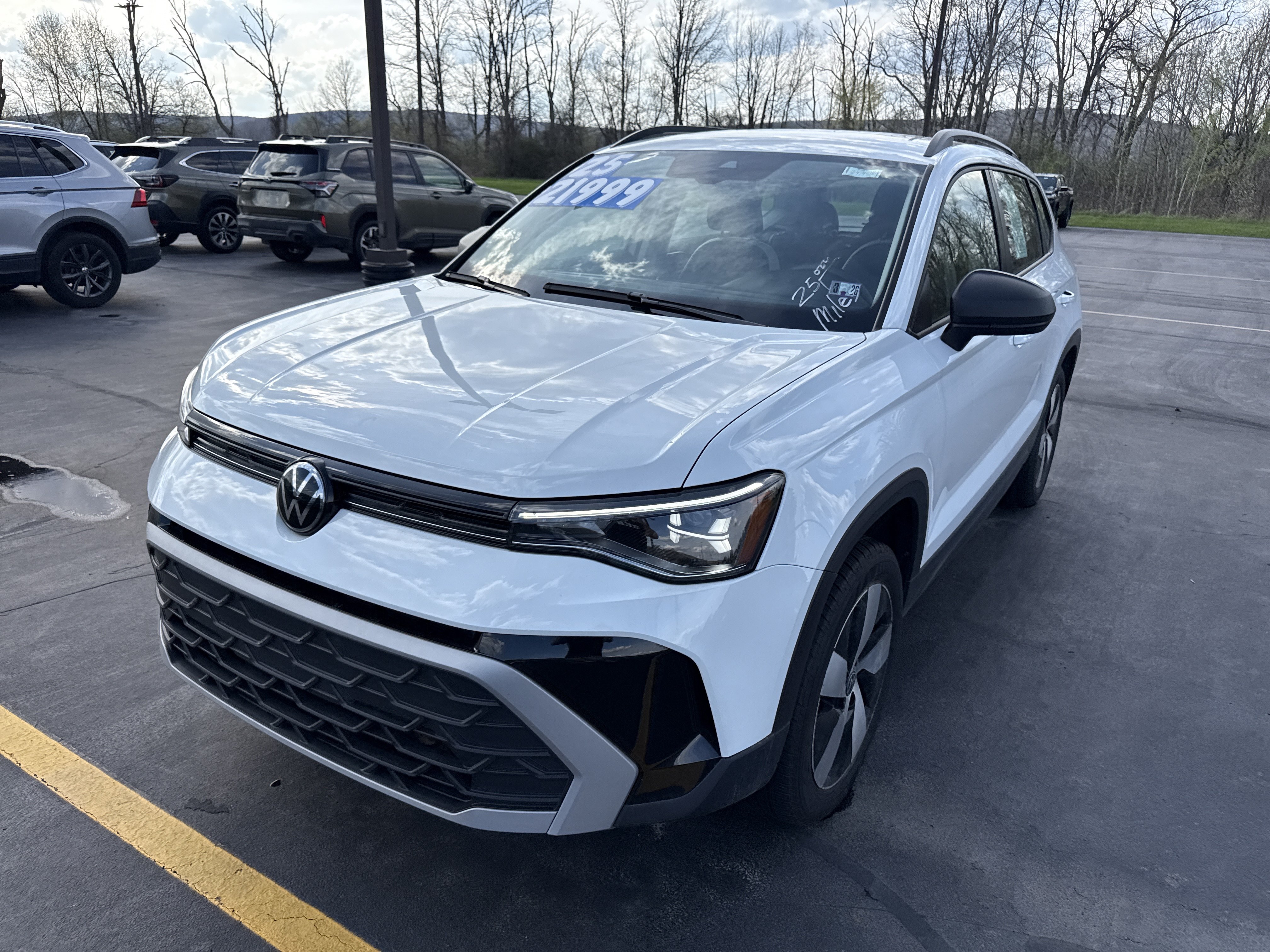 Used 2025 Volkswagen Taos S AWD/4WD image 29