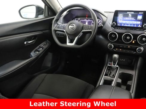 Used 2024 Nissan Sentra SV image 29